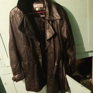 Long women's leather jacket